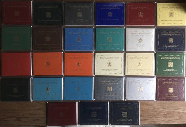 2 Euro Gedenkmünzen Vatikan 2004 - 2023 28 Stück Originalfolder