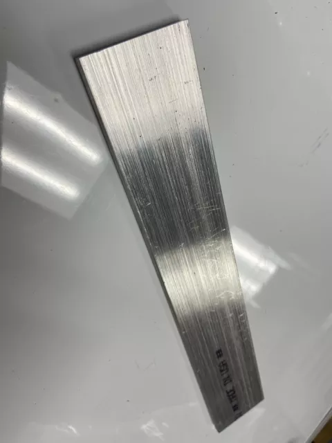 1/8" x 1-1/2" Aluminum Flat Bar, 6061 Plate, 24" Length, T6511 Mill Stock