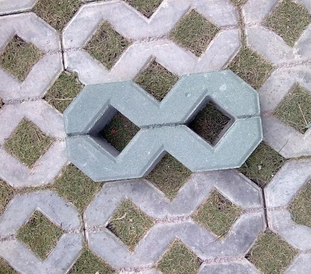 CONCRETE CEMENT PLASTIC Square Brick Mold Makin Garden Driveway Road