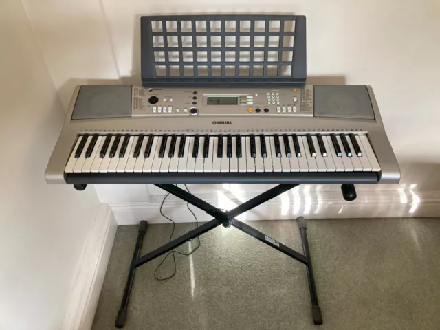 Yamaha Portatone PSR-E313 YPT-310 Electronic Keyboard with Stand