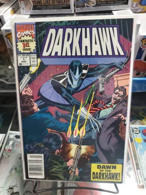 Marvel Comic Book Darkhawk 1! VF+/ NM! NEWSSTAND! SHIPS FREE!