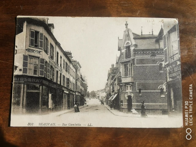 CPA - 60 - BEAUVAIS - Rue Gambetta