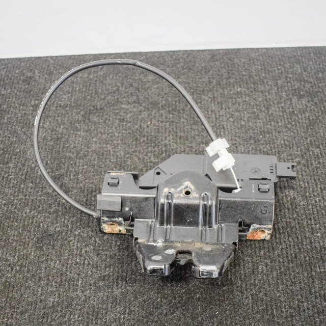 Loquet De Coffre Hayon BMW Série 1 F20 F21 - Actionneur De Verrouillage, Référence OEM 7248075 / 51247248075