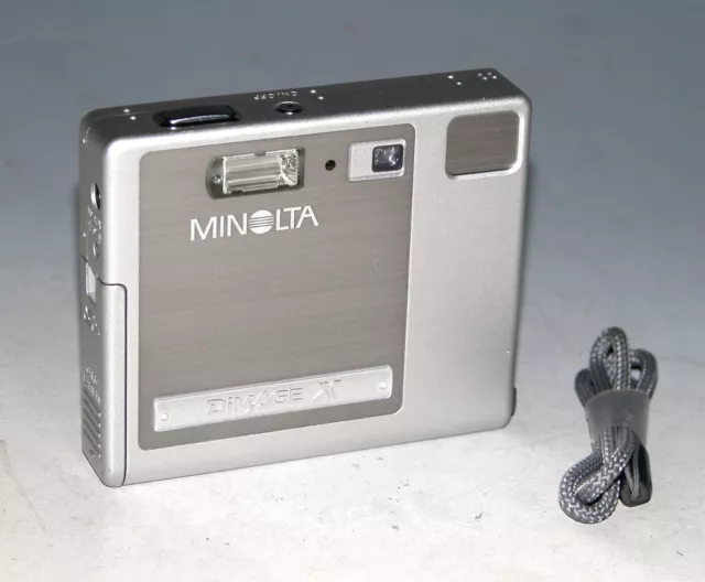 Konica Minolta Dimage X 2.0MP Compact Digital Camera - Silver #2815