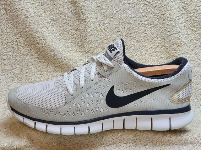 NIKE FREE RUN mens trainers White Black Grey UK 11.5 EUR 47 US