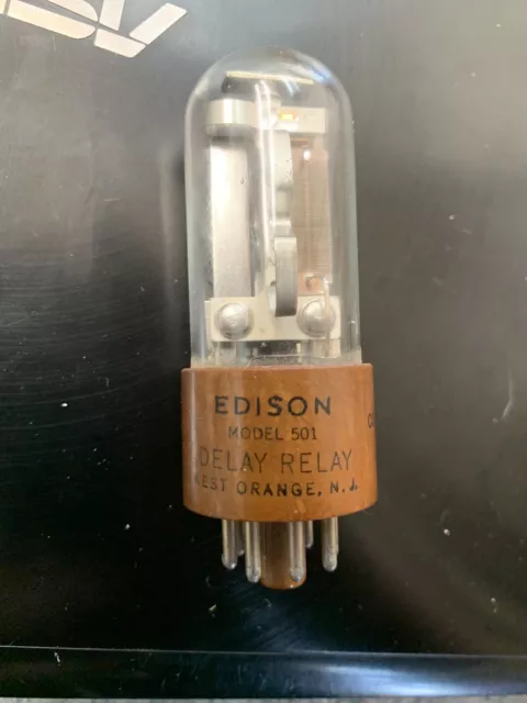B1797 Edison 501 Time Delay Relay 27.5 volt 150 second 450 V.D.C. 450 V.A.C.
