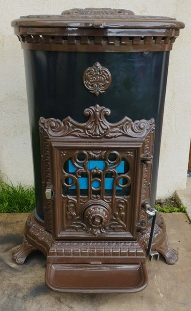 Poêle à Bois Godin 3721 Rose Émaillé – 10kW, Fonte Française, Rénové