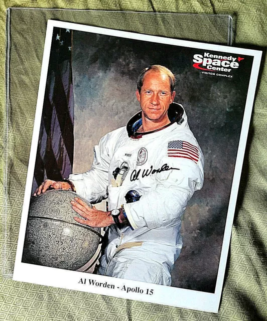 AL WORDEN (d.2020) Apollo 15 Signed NASA photo U.S. Astronaut Hall of Fame