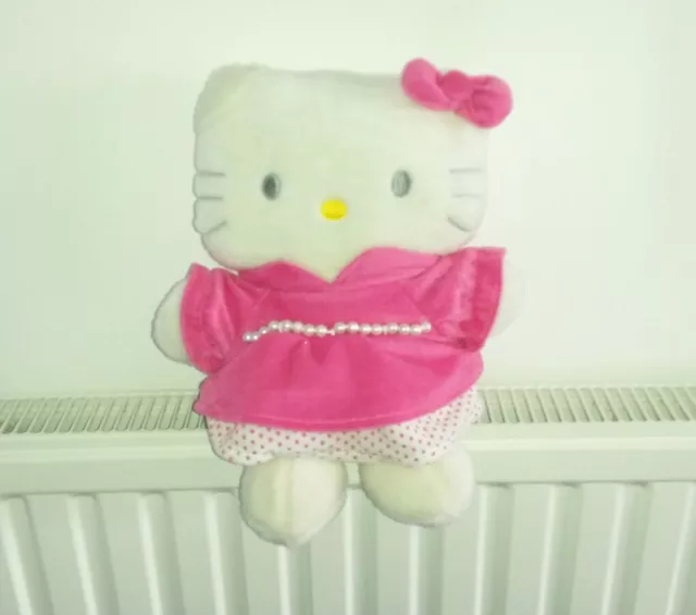 Peluche doudou Hello Kitty chat robe rose perle blanche 30 cm environ Sanrio TBE