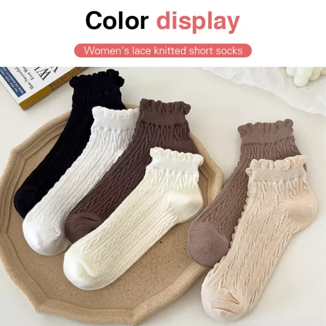 1Pairs Outdoor Women's Lace Socks Solid Color Sweet Fried Dough Twists Low Socks