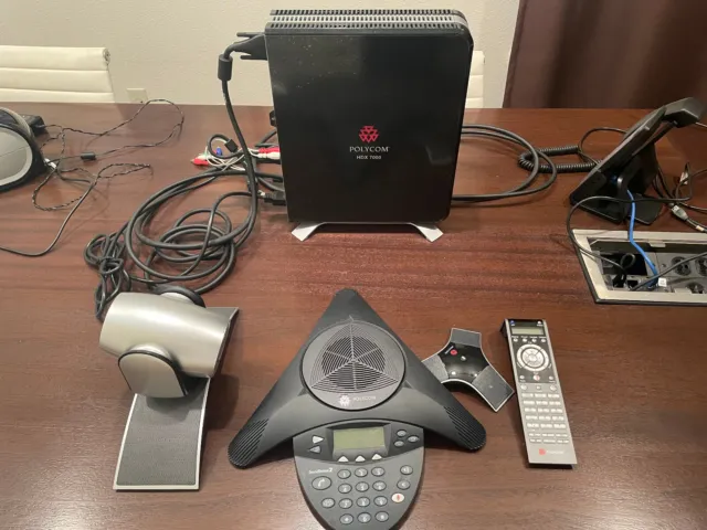 Polycom HDX 7000-720 Video Conferencing Equipment with Eagleeye HD Camera