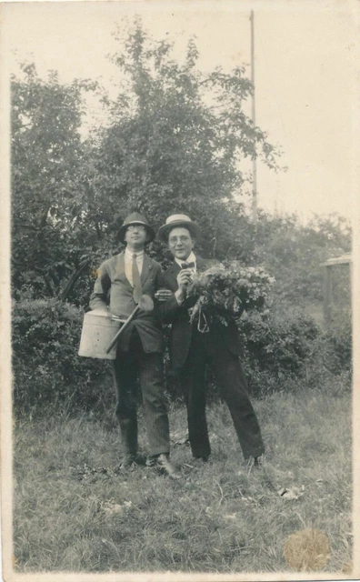 Une vieille photo de deux enfants sur un âne photo – Image gratuite de