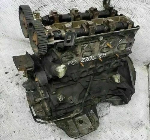 Attelage pour Toyota Avensis T25 T26 II Break 04.2003-12.2008 + faisceau 7-br Attelage pour Toyota Avensis T25 T26 II Break 04.2003-12.2008 + faisceau 7-br