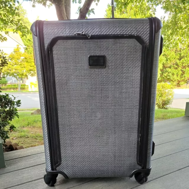 Tumi Tegra Lite Max International Expandable 4 Wheel Spinner 28724TG