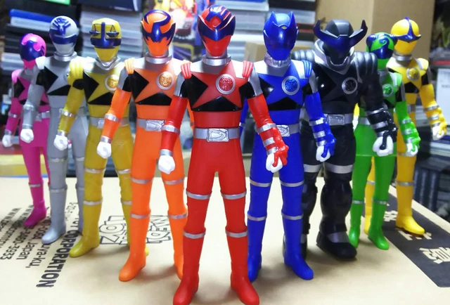 Orange Sentai Ranger NEU BANDAI POWER RANGERS Uchu Sentai Kyuranger Sentai Hero Serie Figur ...