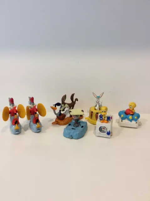 7 Old Vintage 1990’s McDonalds Looney Tunes Toy Figures Bugs Bunny, Taz, Tweety