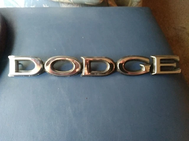Mopar Dodge 1979-86 Ram Truck Ramcharger Hood Emblem Nos 4084778