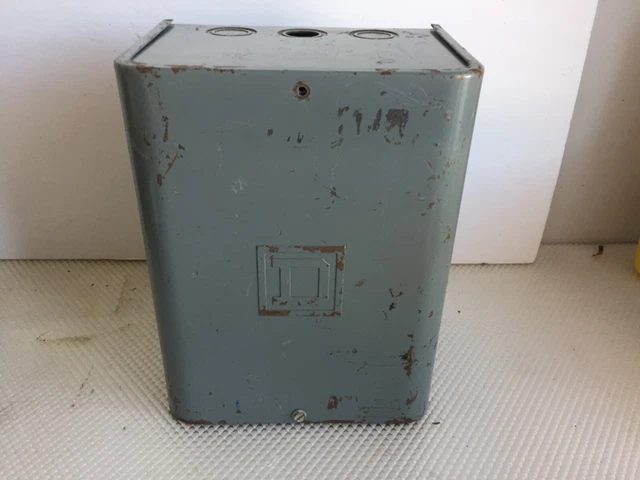 Square D 8903 1G1200 12 Pole Lighting Contactor With 120 Volt Coil..198
