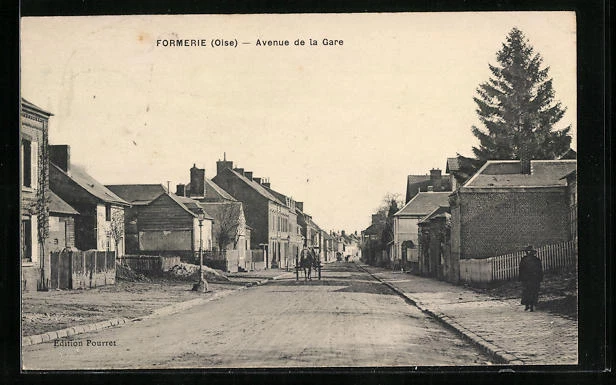 CPA Formerie, Avenue de la Gare 1913