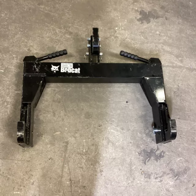 Bobcat 3 Point 7376709 Quick Hitch