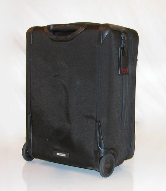 TUMI Alpha 2 Continental 21" Expandable 2 Wheeled Carry-On ~ 22021 D2 - GREAT 3