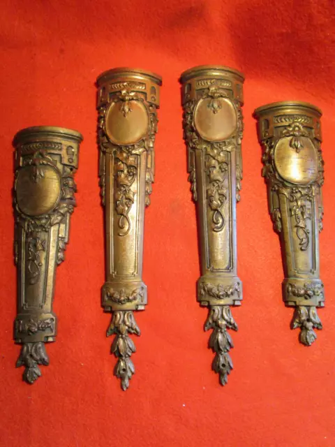 SUPERBE LOT de 4 decorations FRONTON BRONZE LOUiS XV signés RP 27cm et 20.5cm