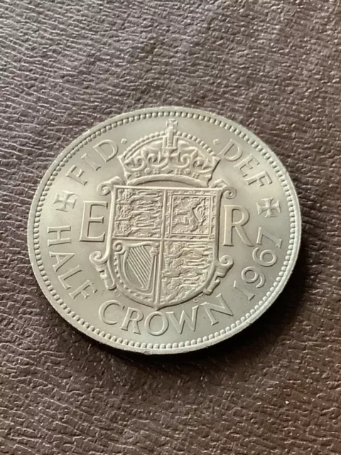 1967 Elizabeth 2nd half-crown, 2/6 coin. AUNC condition. Free uk p&p