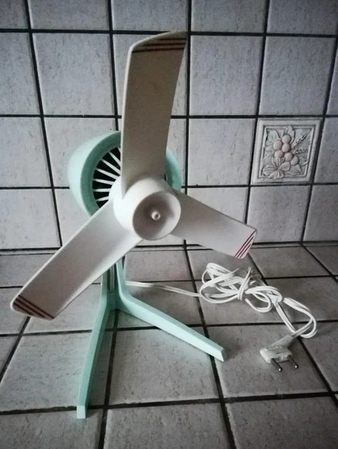 CALOR : Ancien Ventilateur de Table Plastique/Caoutchouc Vert Pâle Années 60/70