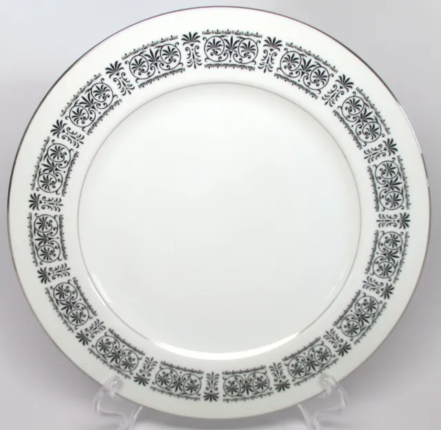 Fine China by Fashion Royale MADRID 10.5" Dinner Plate Japan