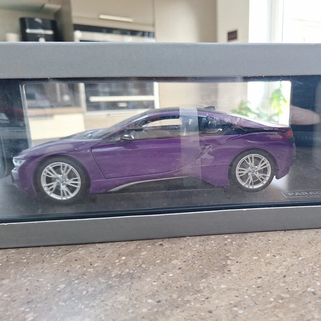 Paragon 1/18 Scale Diecast - PA-97087 BMW i8 Speed Yellow