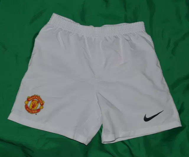 Shorts / Hose / Trikot von Manchester United, Größe 110, Weiß, Nike