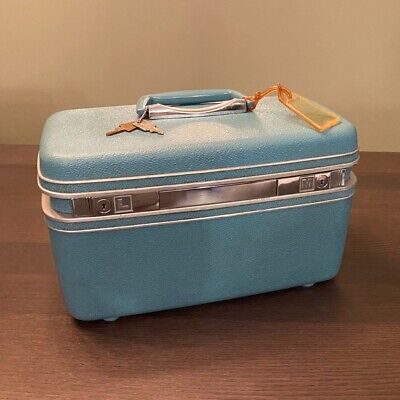 Vintage Samsonite Light Blue Train Case w/ Tray, Keys, & Luggage Tag