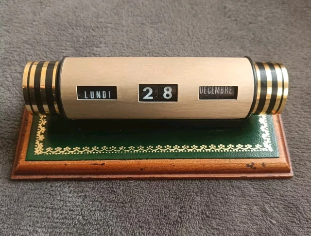 Calendrier Perpétuel Space Age – Sphère Blanche – Plastique 70s