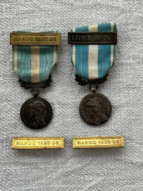 Insigne 26e Congrès Des Médaillés Militaires – Neuilly 1961 – Armée De Terre