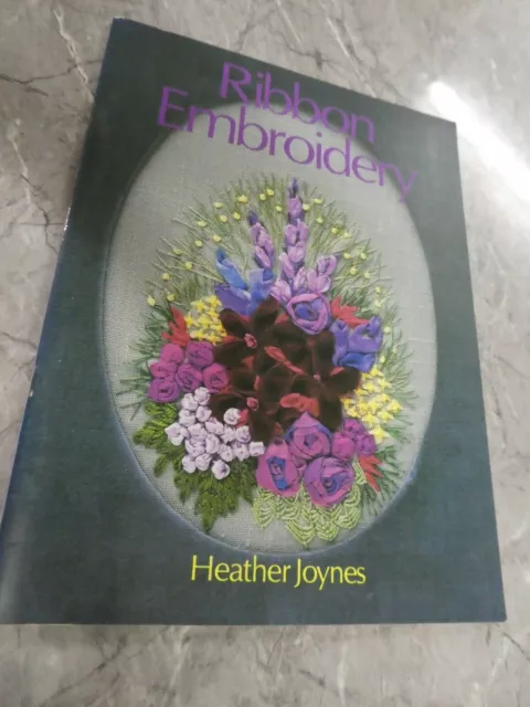 Ribbon Embroidery by Heather Joynes (Paperback) GF14