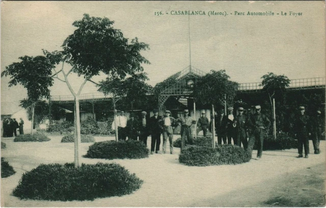 CPA AK MAROC CASABLANCA - fleet automobile - Le Foyer (125367)