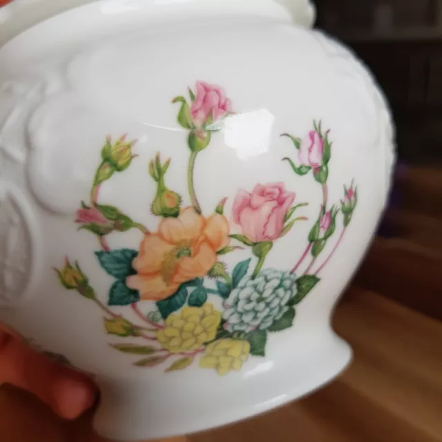 Beautiful Coalport Rose Garden Fine Bone China Lidded Jar Vintage 14 x 10 cm 2