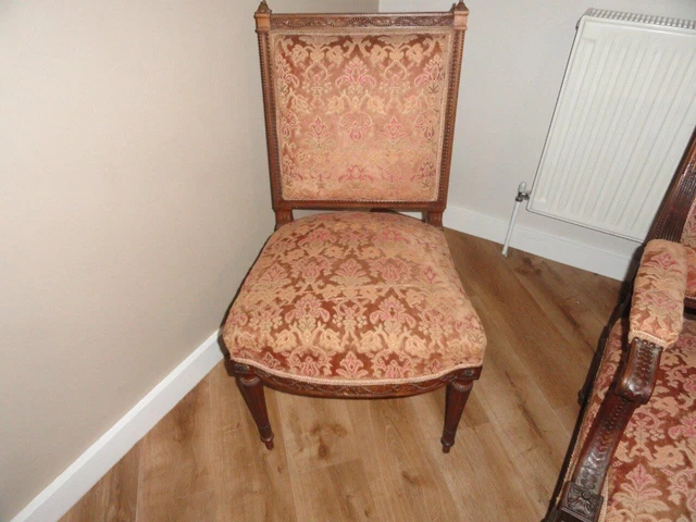 Beautiful hard carved mahogany Antique sofa & 2 chairs. 3