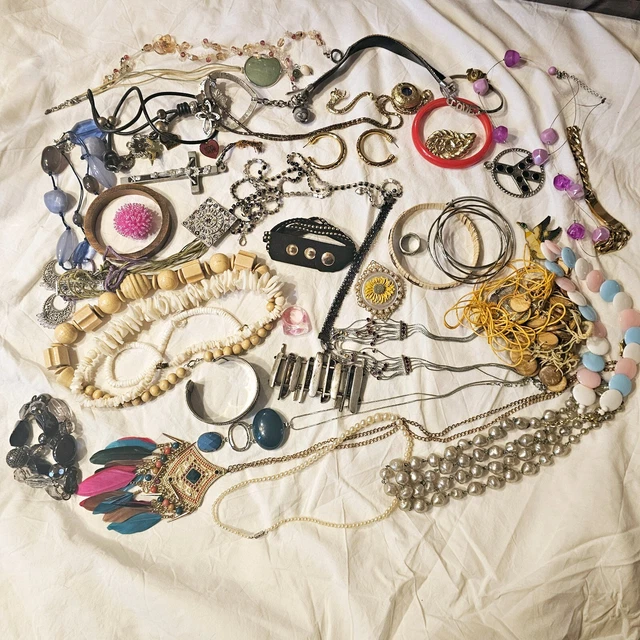 Gros Lot De Bijoux Vintage - Occasion
