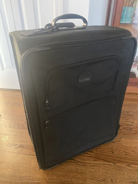 Tumi 22024DH Black Ballistic Nylon Rolling Wheeled 24" Suitcase Luggage Alpha 2