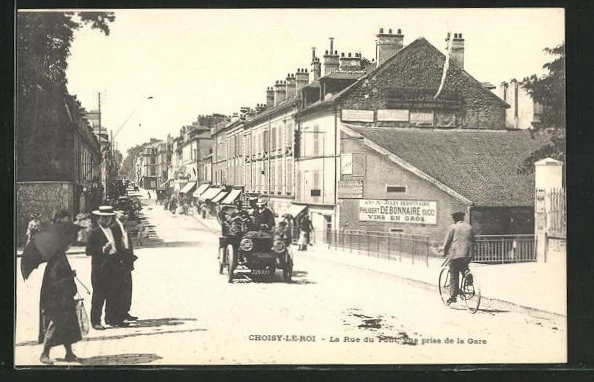 CPA Choisy-le-Roi, la Rue du Pont, vue prise de la Gare