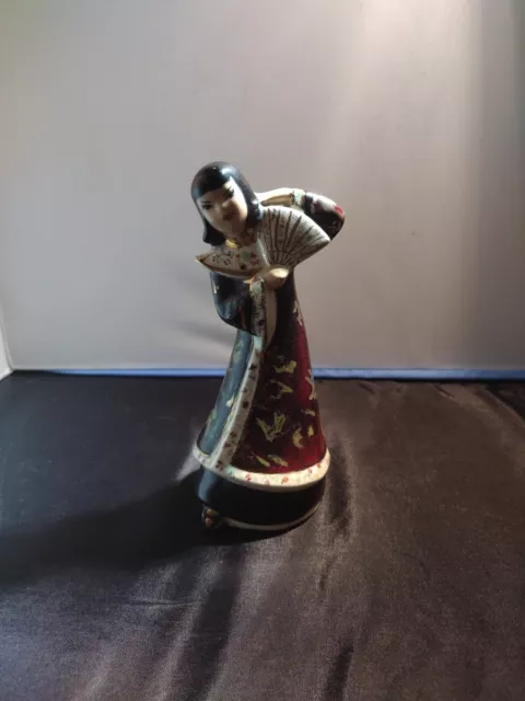 Vintage Antique Porcelain Pottery Chinese Asian Statue Figures