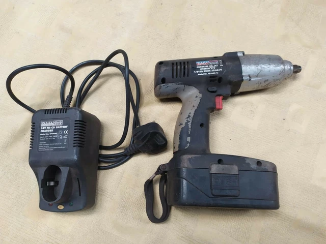 Sealey cp2400 top battery