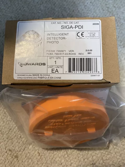 Fire Detectors New EDWARDS EST SIGA-PDI intelligent  detector photo and a Base