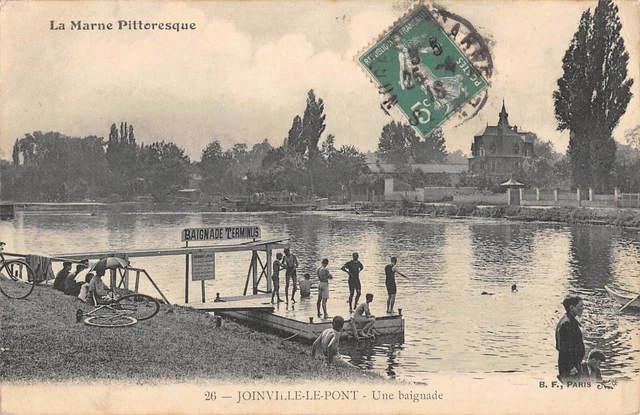 Cpa 94 Joinville Le Pont Une Bathade