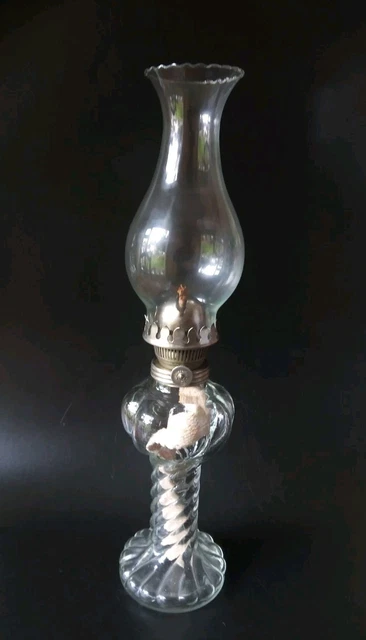 BARLEY TWIST CLEAR Glass Vintage Oil Lamp w/Chimney Wick, 38 cm