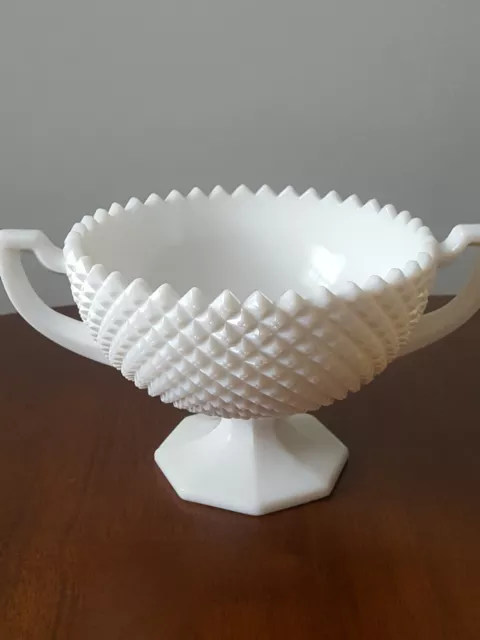 Vtg Westmoreland Milk Glass Diamond Cut Hobnail Double Handle Large  Fruit Bowl