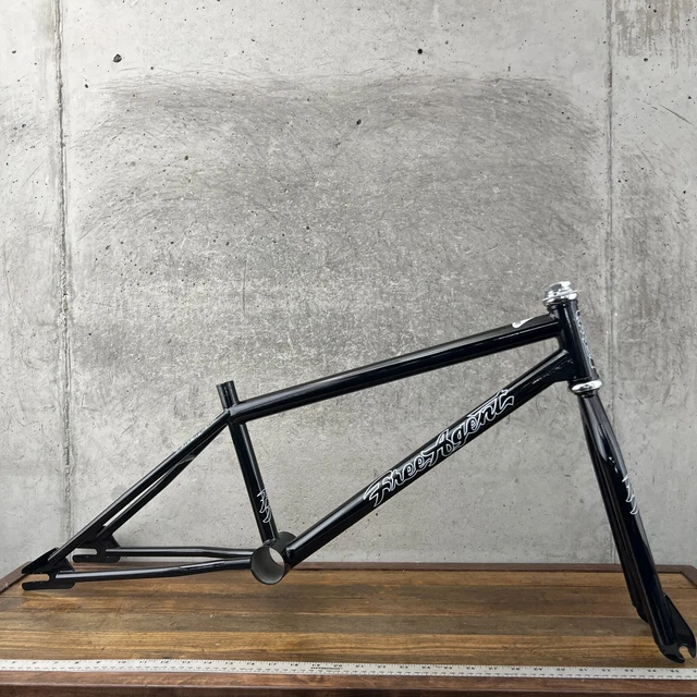 FREE AGENT OLD School BMX Frame Set Fork 1980s Black Refinish White