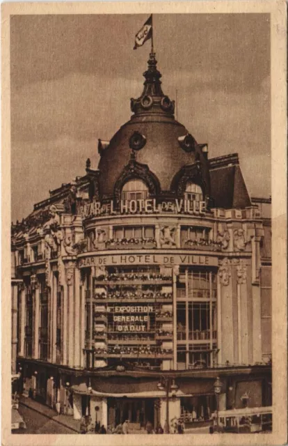 CPA PARIS Grand Bazar de l'Hotel de Ville (991750)