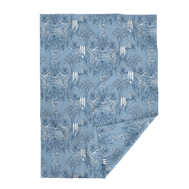 Throw Blanket Toile Iris Pond Pattern Cottage Blue Navy White Flowers 48 x 70in